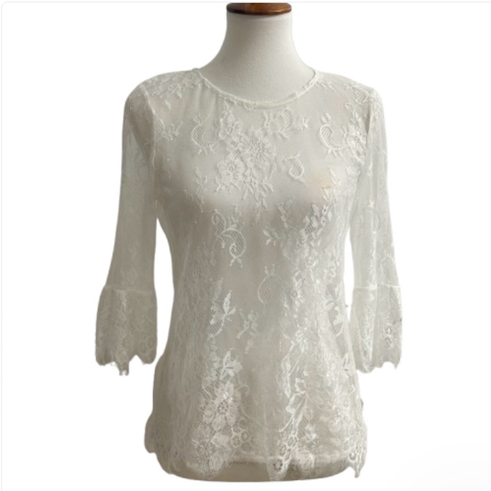 Sheer Lace Floral Keyhole Back Bell Sleeve Top M